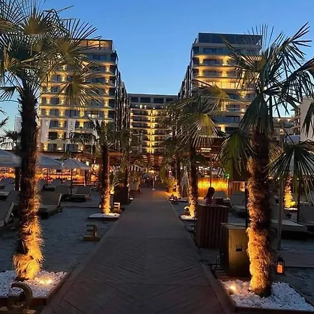 Stunning Premium - Stefan Promenada Apartament Năvodari